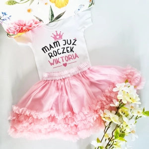 Mam-już-roczek-body-i-spódniczka-tiulowa.webp