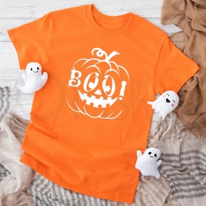 Pomarańczowa-koszulka-dziecięca-na-halloween-dynia-boo.webp