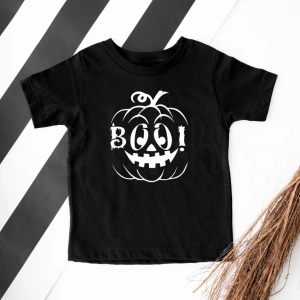 Czarna-koszulka-dziecięca-na-halloween-dynia-boo.webp