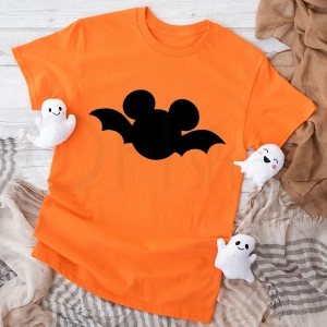 Pomarańczowa-koszulka-dziecięca-na-halloween-z-nietoperzem.webp