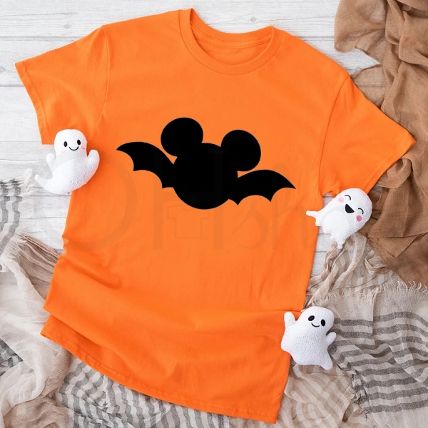 Pomarańczowa-koszulka-dziecięca-na-halloween-z-nietoperzem.webp