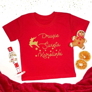 Czerwona-koszulka-dziecięca-drugie-święta-z-imieniem.webp