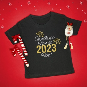 Czarna-koszulka-dziecięca-szczęśliwego-nowego-roku.webp