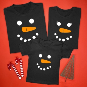 Czarne-koszulki-komplet-rodzinny-bałwanki.webp