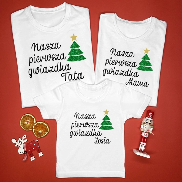 Białe-koszulki-komplet-rodzinny-nasza-pierwsza-gwiazdka-z-imieniem-dziecka.webp