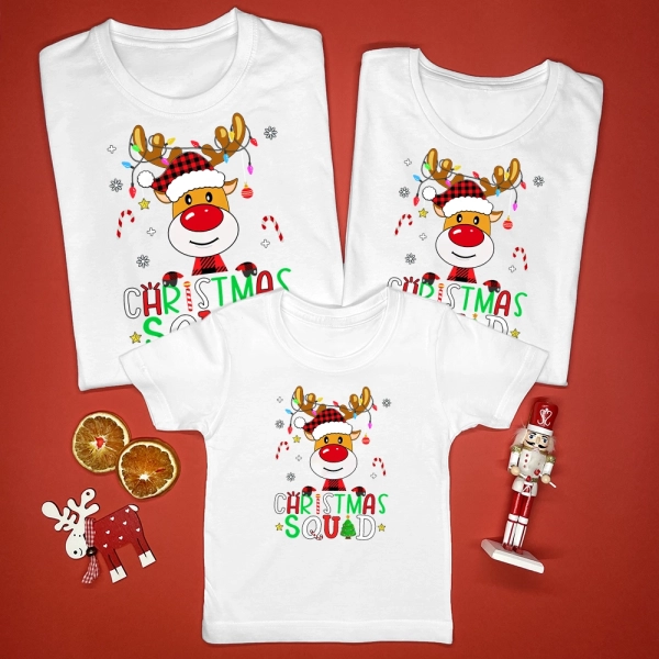 Białe-koszulki-zestaw-rodzinny-christmas-squad-słodki-reniferek.webp