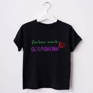 Czarna-koszulka-dziecięca-kocham-dziadków.webp