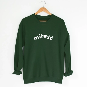 Zielona-bluza-miłość.webp