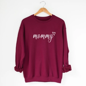 Burgundowa-bluza-mommy-serce.webp