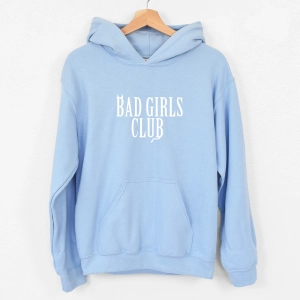 Błękitna-bluza-z-kapturem-bad-girls-club.webp