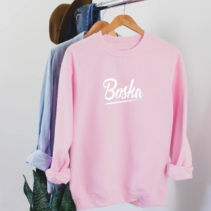 Różowa-bluza-boska.webp