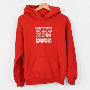 Czerwona-bluza-z-kapturem-wife-mom-boss.webp