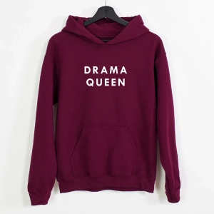Burgundowa-bluza-kangurka-drama-queen.webp