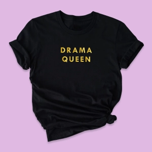 Czarna-koszulka-damska-2023-dramaqueen.webp