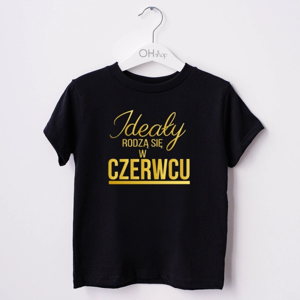 Czarna-koszulka-dziecięca-ideały.webp