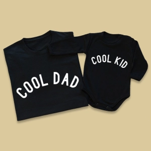 Koszulki-tata-dziecko-cool-czarne.webp