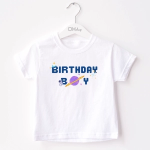 Biała-koszulka-dziecięca-birthdayboy-kosmos.webp