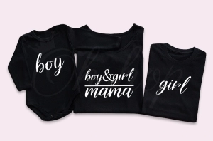 Boy-and-girl-mama-czarne-koszulki-dla-mamy-i-dwójki-dzieci.webp