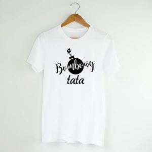 Biała-koszulka-bombowy-tata.webp