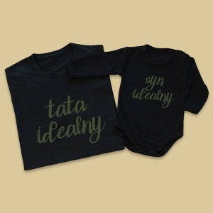 Koszulka-body-czarne-tata-syn-idealny-khaki.webp