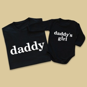 Koszulka-body-czarne-tata-córka-daddys-girl.webp