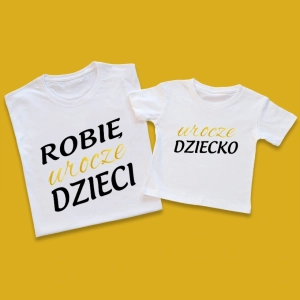 Koszulki-białe-robię-urocze-dzieci.webp