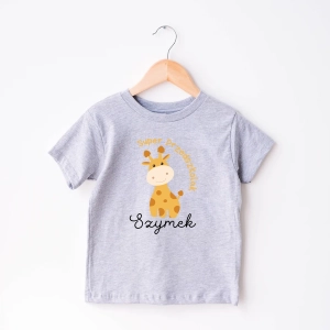 Szara-koszulka-żyrafa.webp