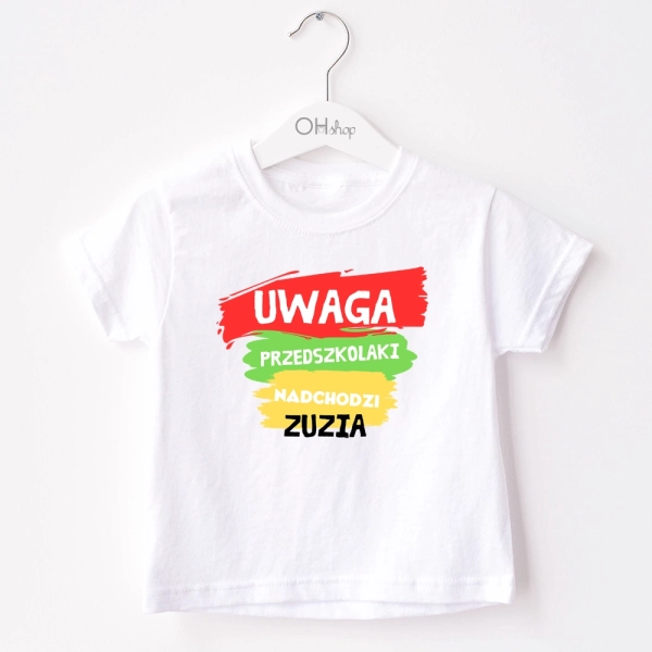 Biała-koszulka-uwaga.webp
