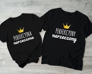 Czarne-koszulki-dla-narzeczonych-perfekcyjna-narzeczona-narzeczony.webp