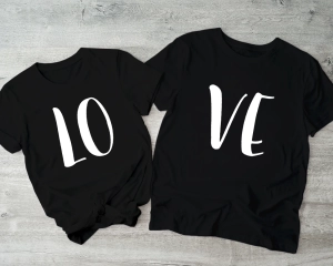 Czarne-koszulki-dla-pary-love.webp