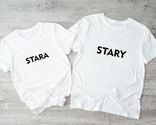 Białe-koszulki-dla-pary-stara-stary.webp