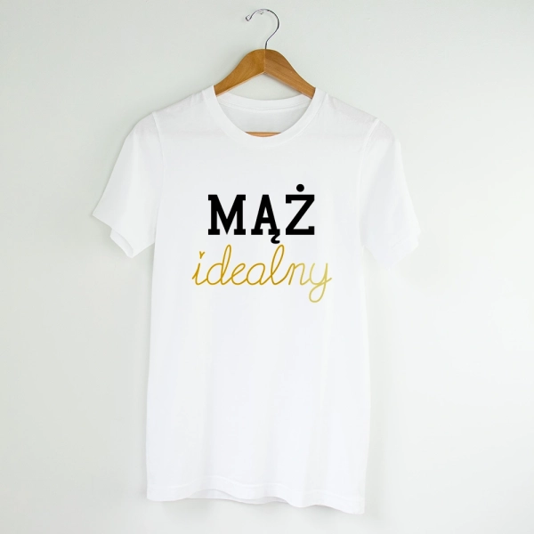Biała-koszulka-dla-męża-idealnego.webp