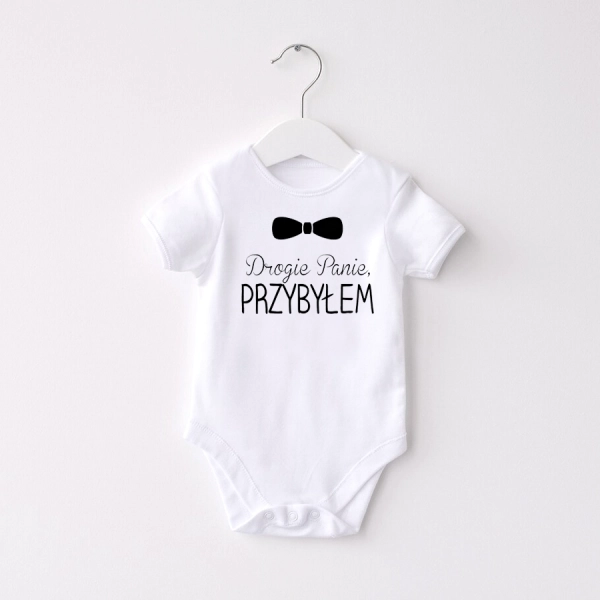 Białe-body-z-nadrukiem-drogie-panie-przybyłem.webp
