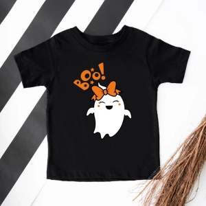 Czarna-koszulka-dla-dziewczynki-na-halloween-duszek-boo.webp