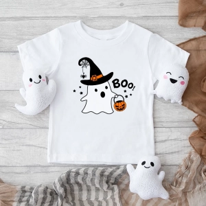 Biała-koszulka-dziecięca-na-halloween-duszek-boo.webp