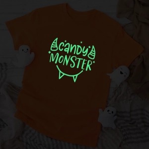 Pomarańczowa-koszulka-candy-monster-nadruk-świecący-w-ciemności.webp