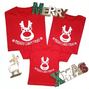Czerwone-koszulki-zestaw-rodzinny-renifer-merry-christmas.webp