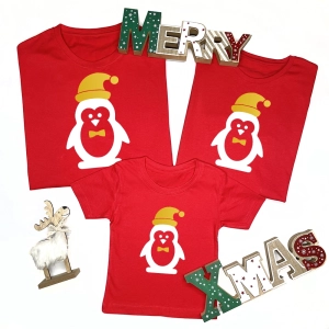 Czerwone-koszulki-zestaw-rodzinny-świąteczne-pingwinki.webp