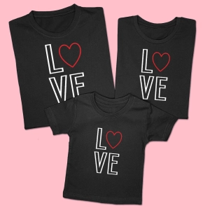 Komplet-czarnych-koszulek-dla-rodziny-love.webp