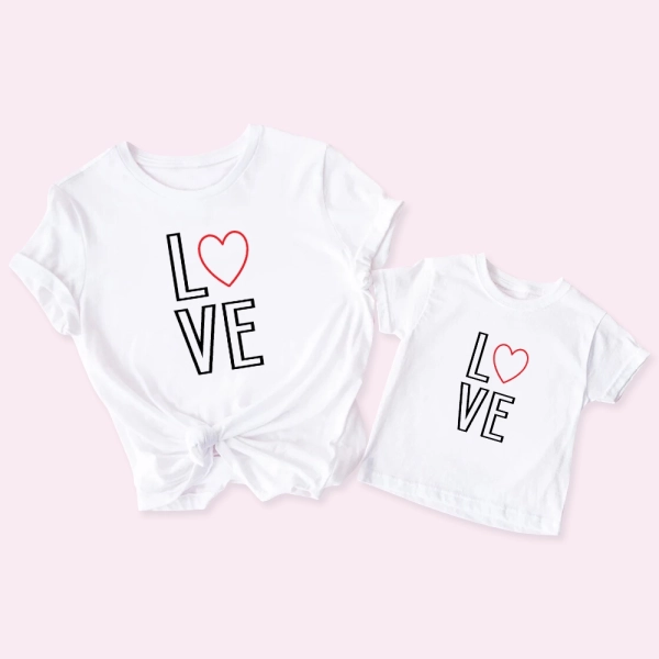 Białe-koszulki-mama-córka-love.webp