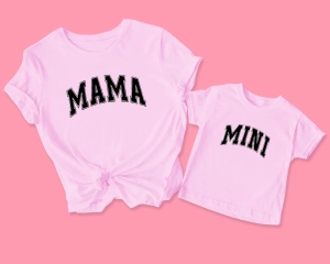 Damska-i-dziecko-różowe-mama-mini-wygięte.webp