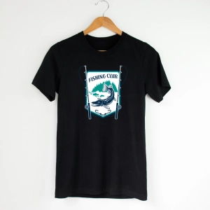 Czarna-koszulka-męska-fishing-club.webp