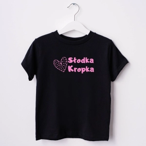 Czarna-koszulka-dziecięca-słodka-kropka.webp