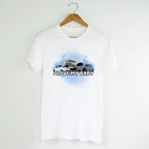 Męska-biała-na-wieszaku-bootleg-samochód.webp