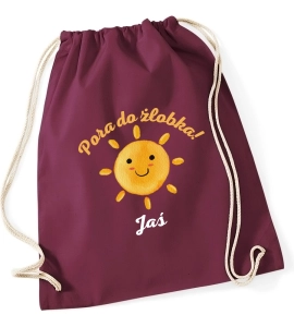 bordowy worek-pora-do-żłobka.webp