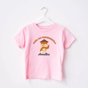 Rozowa-koszulka-dziecięca-pora-do-przedszkola.webp