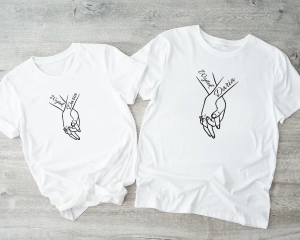 Line art dłonie z imionami personalizowane koszulki dla pary
