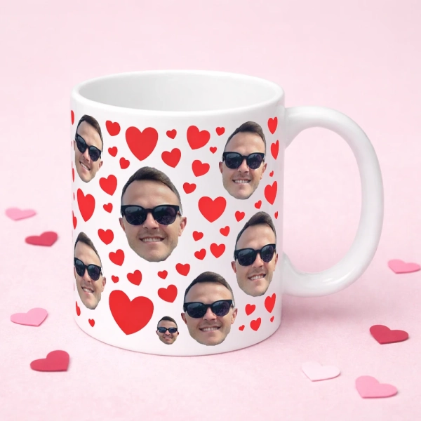 personalizowany-bialy-kubek-twarz-glowa-meza-chlopaka-serca.webp