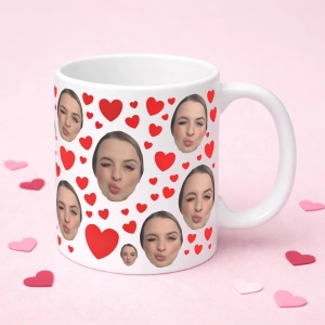 personalizowany-bialy-kubek-twarz-glowa-zony-dziewczyny-serca.webp