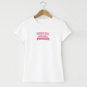 Koszulka-damska-biala-brzmi-jak-nie-moj-problem-retro.webp